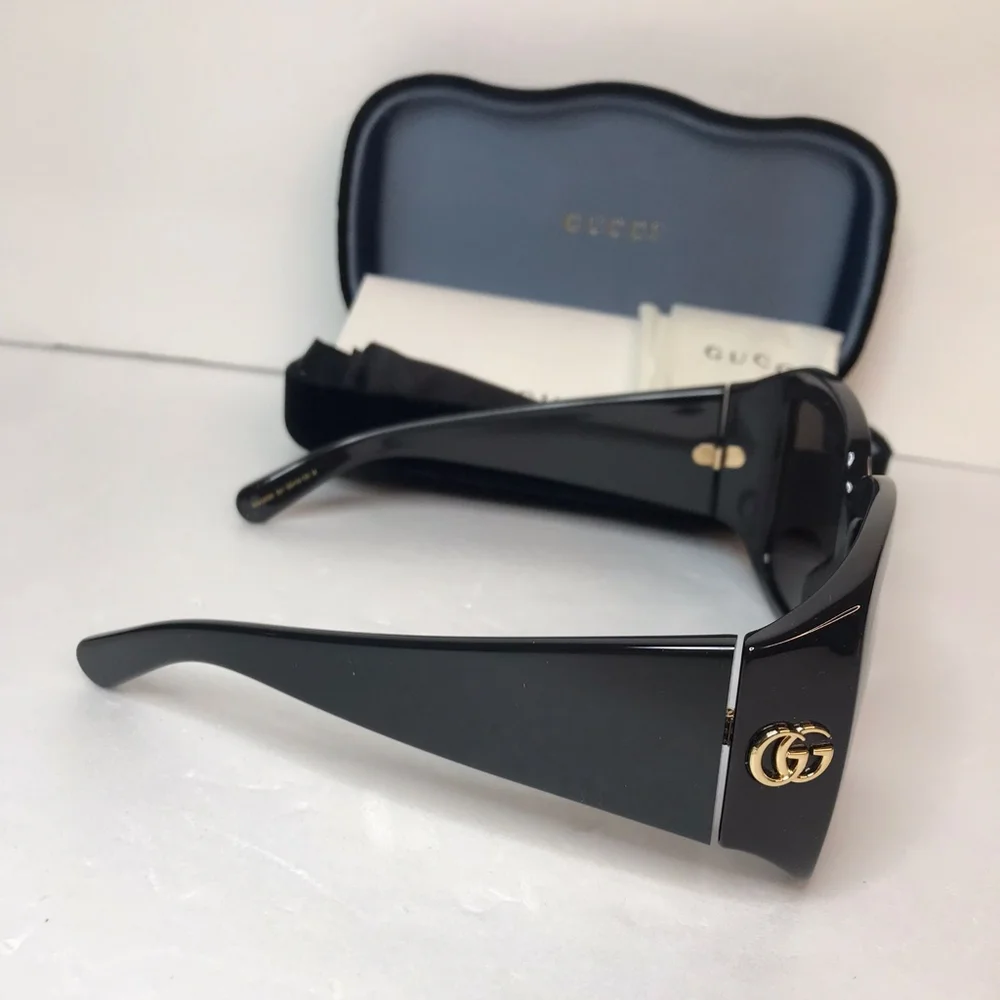New Authentic Gucci is going to be your favorite for every day. Sunglasses